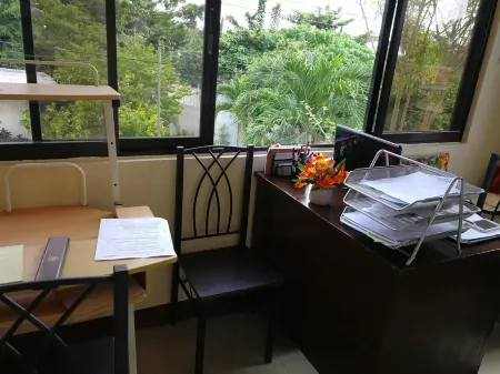 A's Azotea de Bohol Отели рядом с достопримечательностью «Cebu Ferries Corporation - AATC Pier»