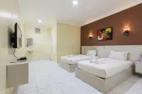 Hotel 78 Parapat Mitra RedDoorz Hotel a Parapat