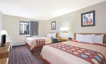 Super 8 by Wyndham Douglas