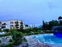 Grotta Resort - ที่มีสระว่ายน้ำ