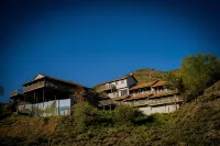 Yosemite Gateway Motel - Motels