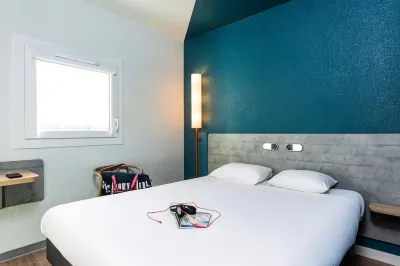 Hôtel Ibis Budget Paris Porte d'Italie Est Hôtels à proximité de : Bicetre Hospital
