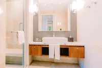 Convenient City Stay in Iloilo Business Park