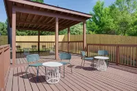 Spark by Hilton Atlanta Cumberland Ballpark Hotels in Cobb County