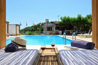 Elianthos Villas