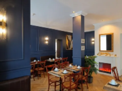 The Originals Boutique, Hôtel d'Angleterre, Fécamp Hotels in Fécamp