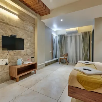 Hotel Swamini Kolhapur