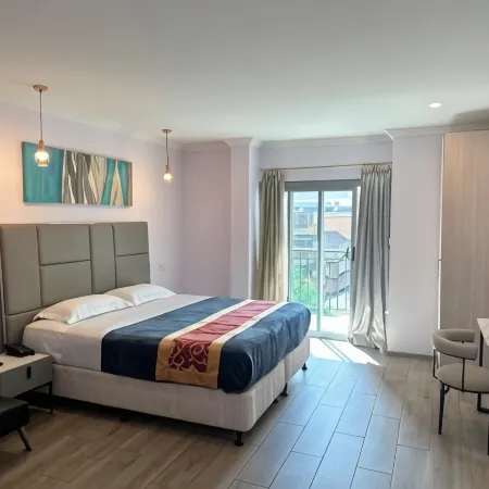 Sydney Riseon Hotel Отели рядом с достопримечательностью «Чиппендейл»