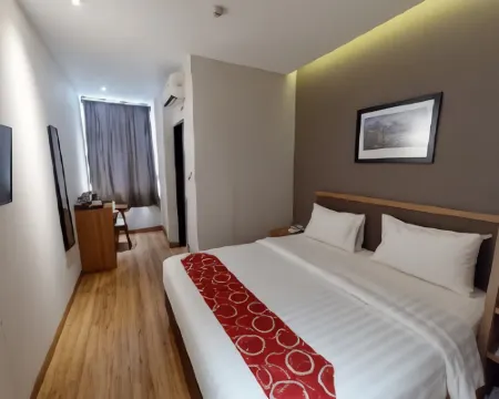 Grand Caman Hotel Hotels in Pondok Gede
