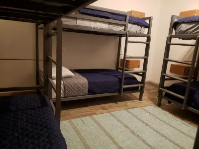 레알 114 호스탈 - 호스텔  호텔