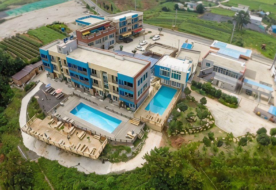 hotel overview picture