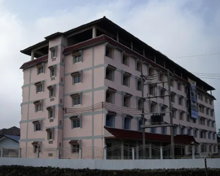 賽5號地球大廈酒店 三帕蘭酒店