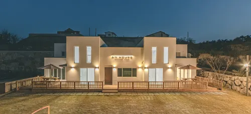 Gyeongju Ahnhouse Kids Poolvilla