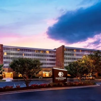 DoubleTree by Hilton Largo-Washington DC Hotel a 