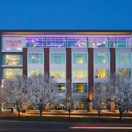 Tulyp, Tapestry Collection by Hilton