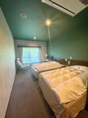 Misato no Yu Hotels in Mima