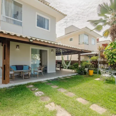 Spacious House w/ Pool in Guarajuba Cag0003