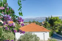Apartments Derado - Mountain View