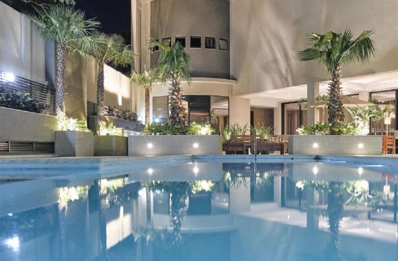 JL Hotel by Bourbon photo 2