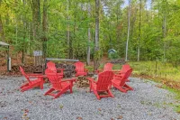 Bear Paw Cottage #4 Queen Log Bed:  Peaceful ; Pet Friendly; Close to Helen! Stovall Mill Covered Bridge附近的飯店