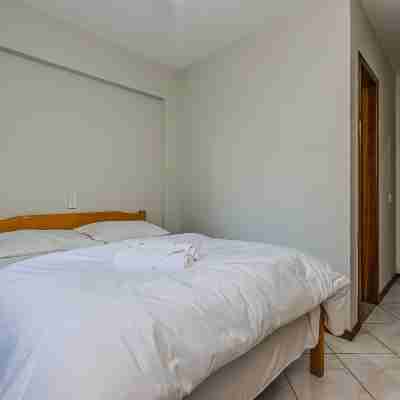 2BR apt W/balcony 220m Bombas Fdl103 Rooms