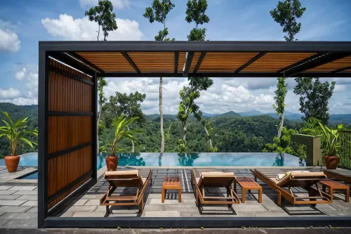 Riverdale Bungalow - Film Location for 'Bridge on the River Kwai' - Kolam Renang Peribadi