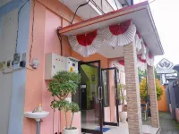 Homestay Kampung Inggris Syariah Hotels in Pare