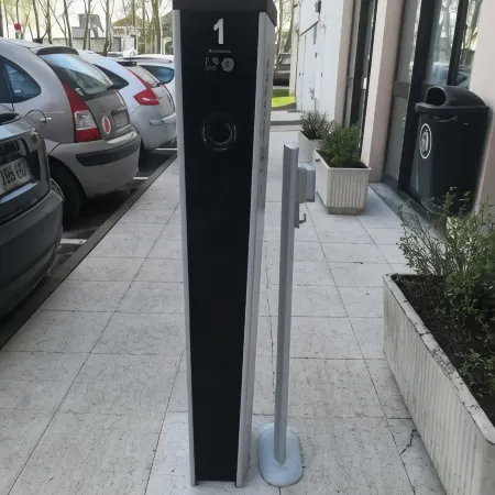 Ibis Bourges
