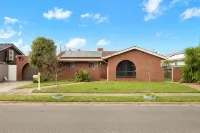 Best Western Adelaide Airport - موتيلات