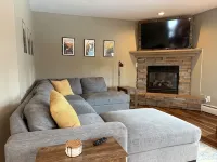 Elevated Escape With Hot Tub - Wifi