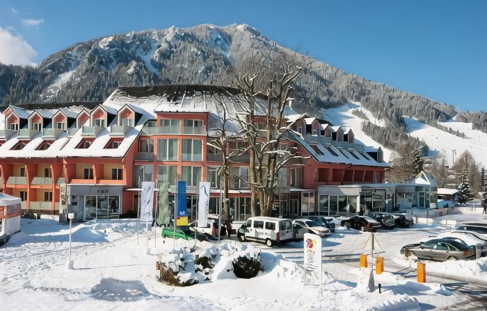 Ramada Hotel & Suites by Wyndham Kranjska Gora