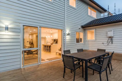 Flat Bush Holiday Accommodation - Homestays