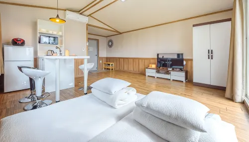 Gurye Jirisan Hosu Resort Pension
