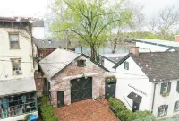 The New Hope Loft Walkable & Serene