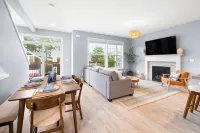 Walk to Beach · Dining & Coffee · EV Charger · 1 Dog ≤50 LBS ok with Pet Fee - Wifi