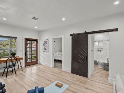 2BR Homey Cottage near Rosebowl - Free Parking