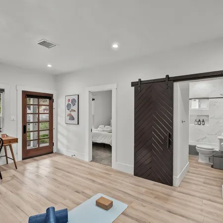 2BR Homey Cottage near Rosebowl - Free Parking