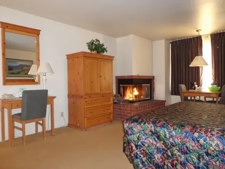 Pacific Gardens Inn