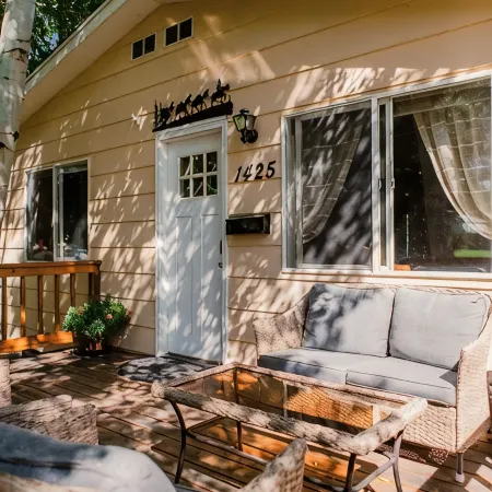 A Wilderness Retreat — Your Gateway to Yellowstone