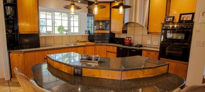 Belvedere Boutique Hotel Отели в г. Виндхук