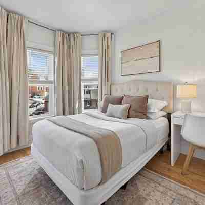 5Br World Cup Near Downtown Boston Backyard Easy Train Access Rooms