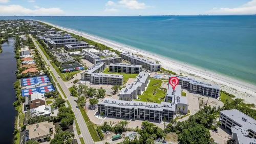 Sundial B201  - Stunning Condo on Sanibel Beach - Steps to the Sand! - 4 stjerner