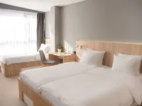 أوليفيا روومز Hotels near باليلولا