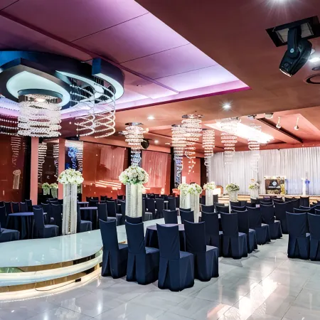 Mokpo Shinan Beach Hotel Отели рядом с достопримечательностью «Железнодорожная станция Мокпо»