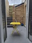 Sunbeam House Apartment 1 - Pet friendly