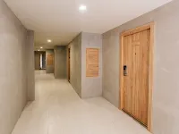 B2 Buriram Boutique and Budget Hotel Отели рядом с достопримечательностью «Ночной базар»