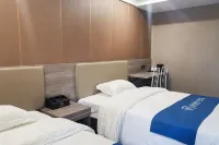 Home Inn Huayi Hotel (Liangshan Huatong Used Car Market)