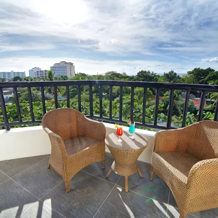 Cebu White Sands Resort and Spa