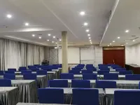 Homeinn Hotel (Bijie Passenger East Station) - parkir