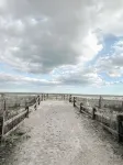 Walk to Beach: Modern-Not a 90’s Throwback!